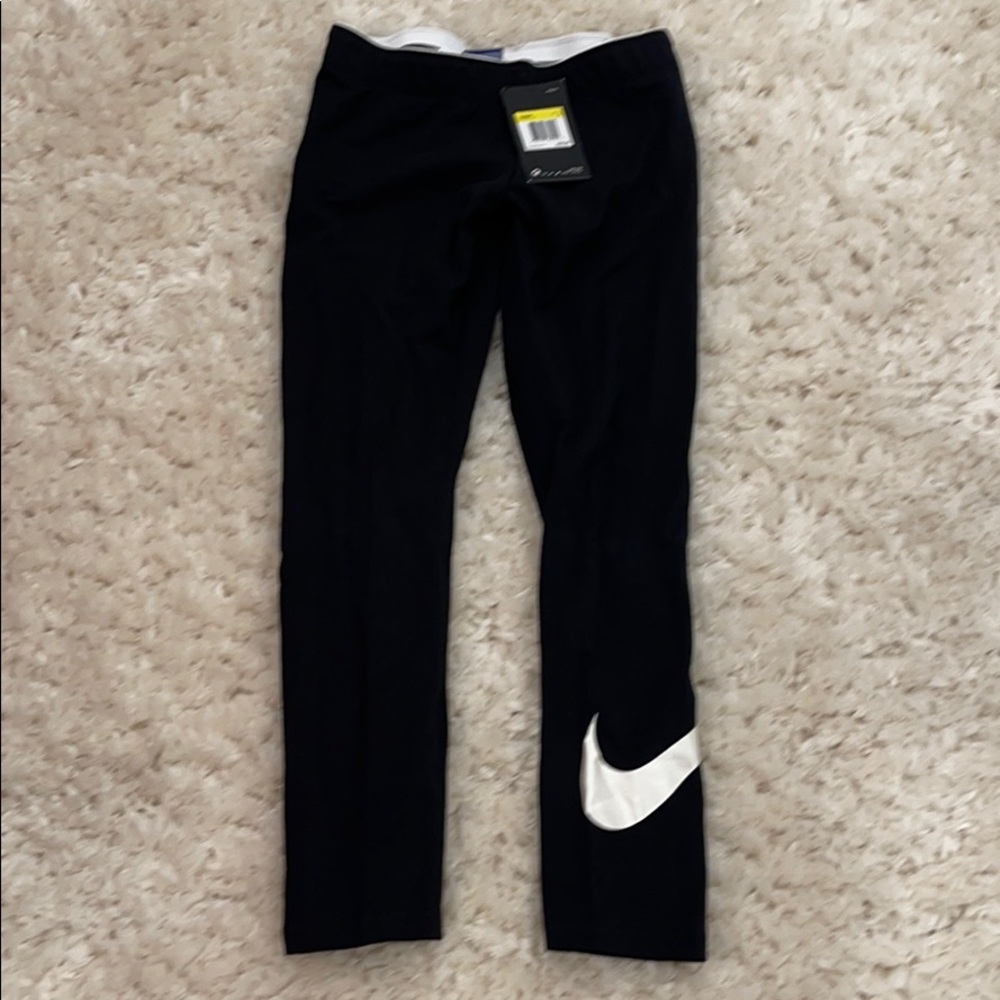 Womens Cotton Nike Capri Leggings NWT BLACK